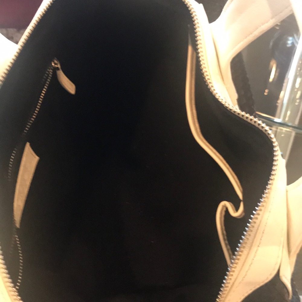Black and white python leather bag - Picture 6 of 6